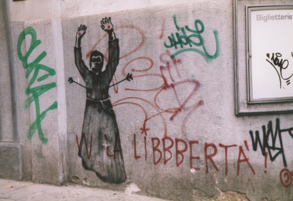 Napoli, primavera 2006 Foto di Valentina Perniciaro