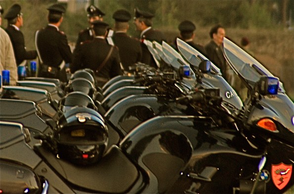 Foto di Valentina Perniciaro _Tutti in fila_