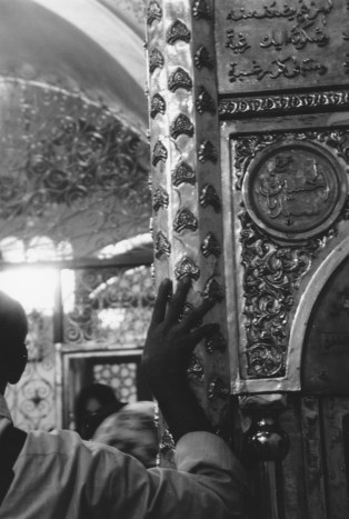 dam_ag06_bnmoscheamano Foto di Valentina Perniciaro _La moschea Omayyad di Damasco_