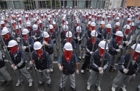 I lavorati sud coreani in sciopero