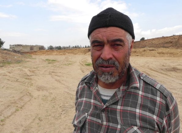 167966_10150122286355452_290463280451_7719092_7870958_n MOHAMMED SHABAN SHAKER KARMOOT mentre rilasciava l'intervista