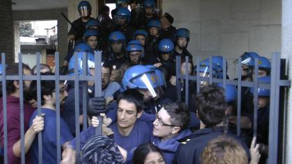 544991_256250677813632_1665820795_n